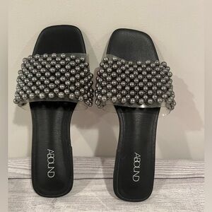 Abound Black Pearl Embellished flat Women's Sandals/size 6M